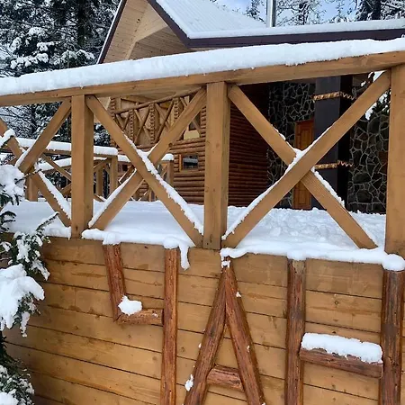 Yaryna Hotel Truskavets