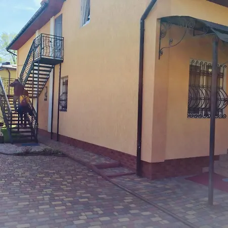 Yaryna 酒店 特鲁斯卡韦茨